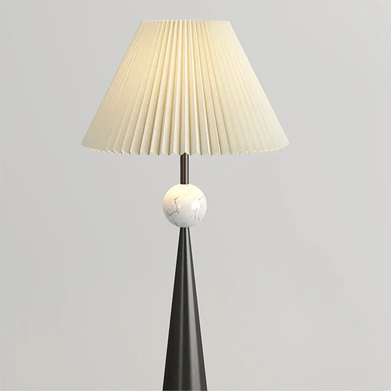 Wabi Sabi White Mushroom Standing Floor Lamps Fabric Floor Reading Lights Foyer Bedroom Designer Sofa Showroom Decorative Lamp