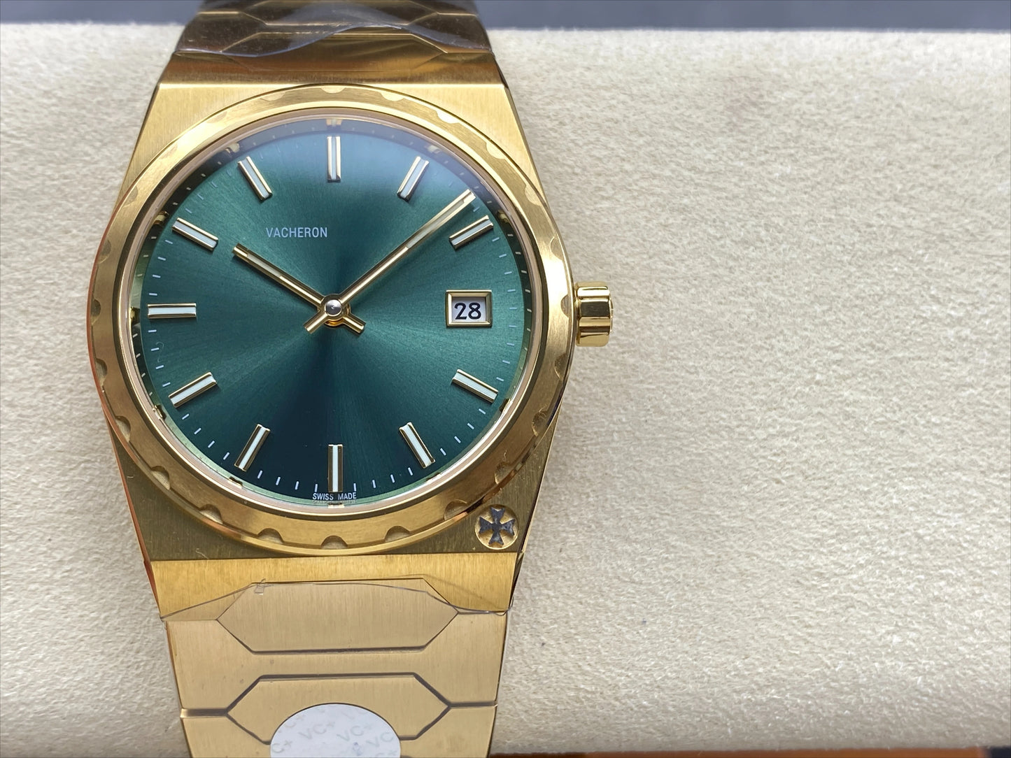 New Top Brand Reissue Watch with Versatile Case and Moon Phase Design for Men