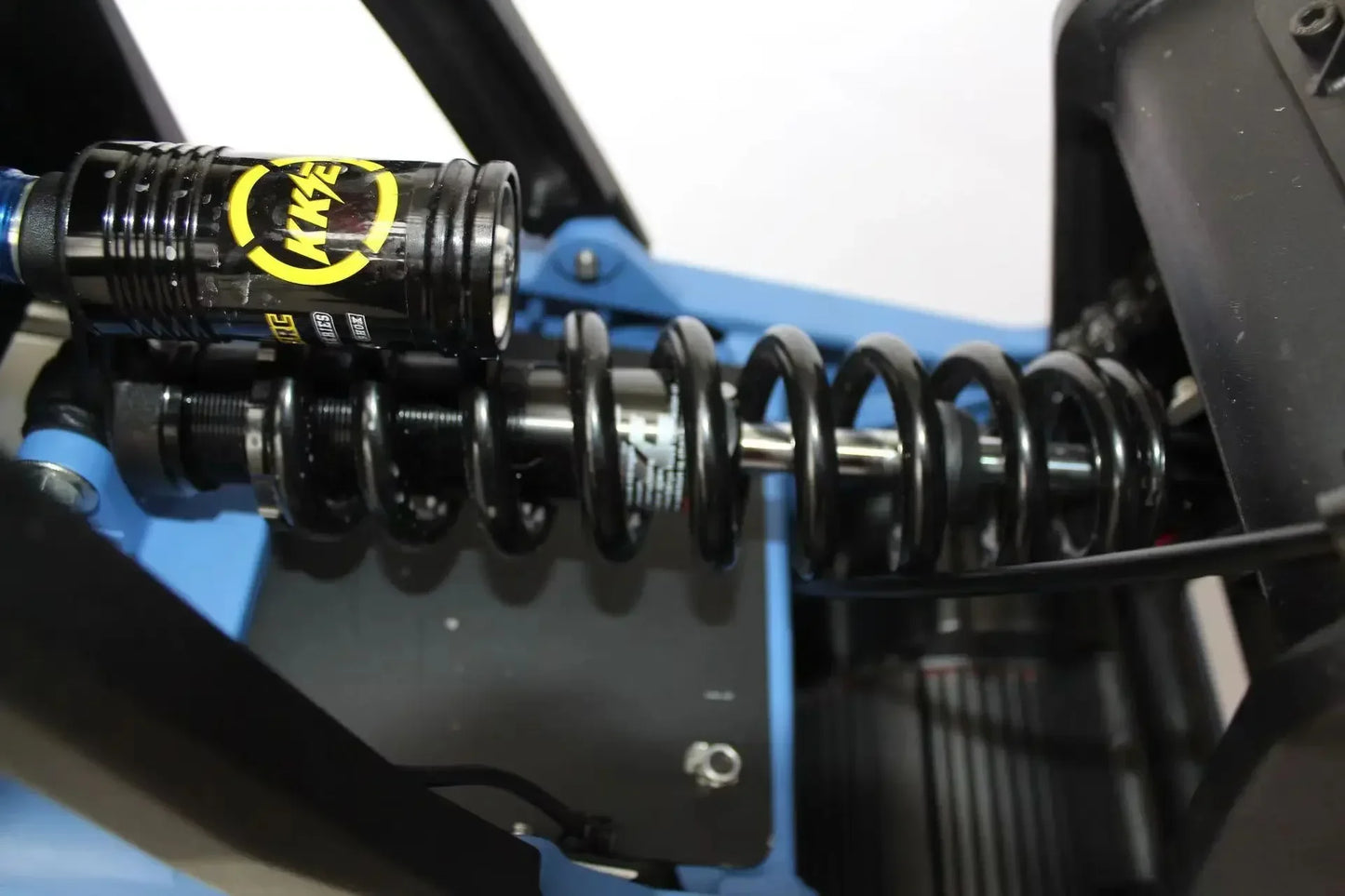 Electric Dirt Bike 6000W Intermediate Brushless Motor 72V 40AH 19 Inch Mountain Ebike Off-Road Motorcycle 85KM/H Full Suspension