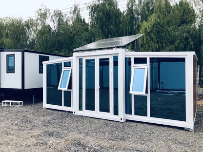 40ft Expandable Foldable House Luxury Prefab Home Modular Container Villa Resort Hotel Family Vacation Bathroom Kitchen Balcony