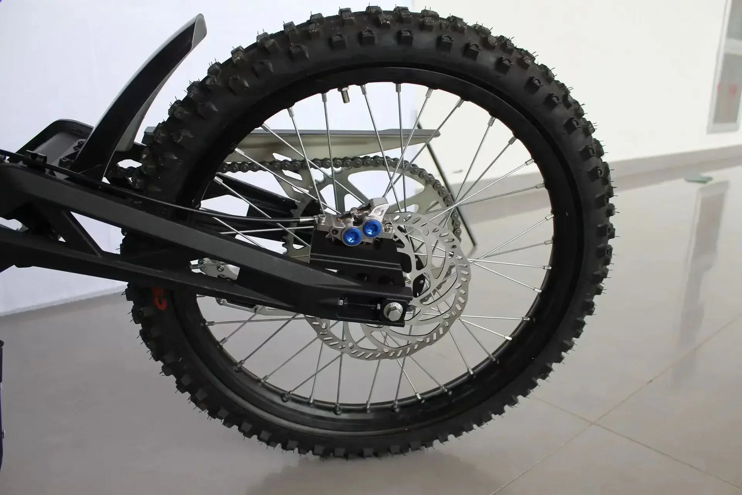 Electric Dirt Bike 6000W Intermediate Brushless Motor 72V 40AH 19 Inch Mountain Ebike Off-Road Motorcycle 85KM/H Full Suspension