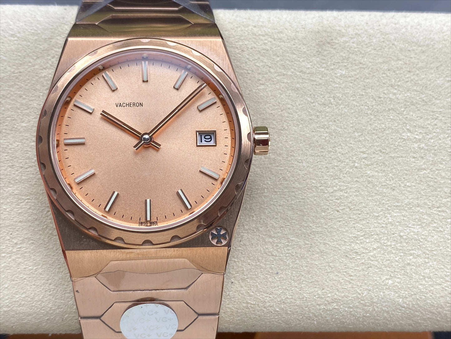 New Top Brand Reissue Watch with Versatile Case and Moon Phase Design for Men