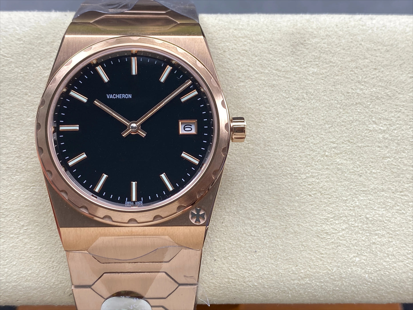 New Top Brand Reissue Watch with Versatile Case and Moon Phase Design for Men
