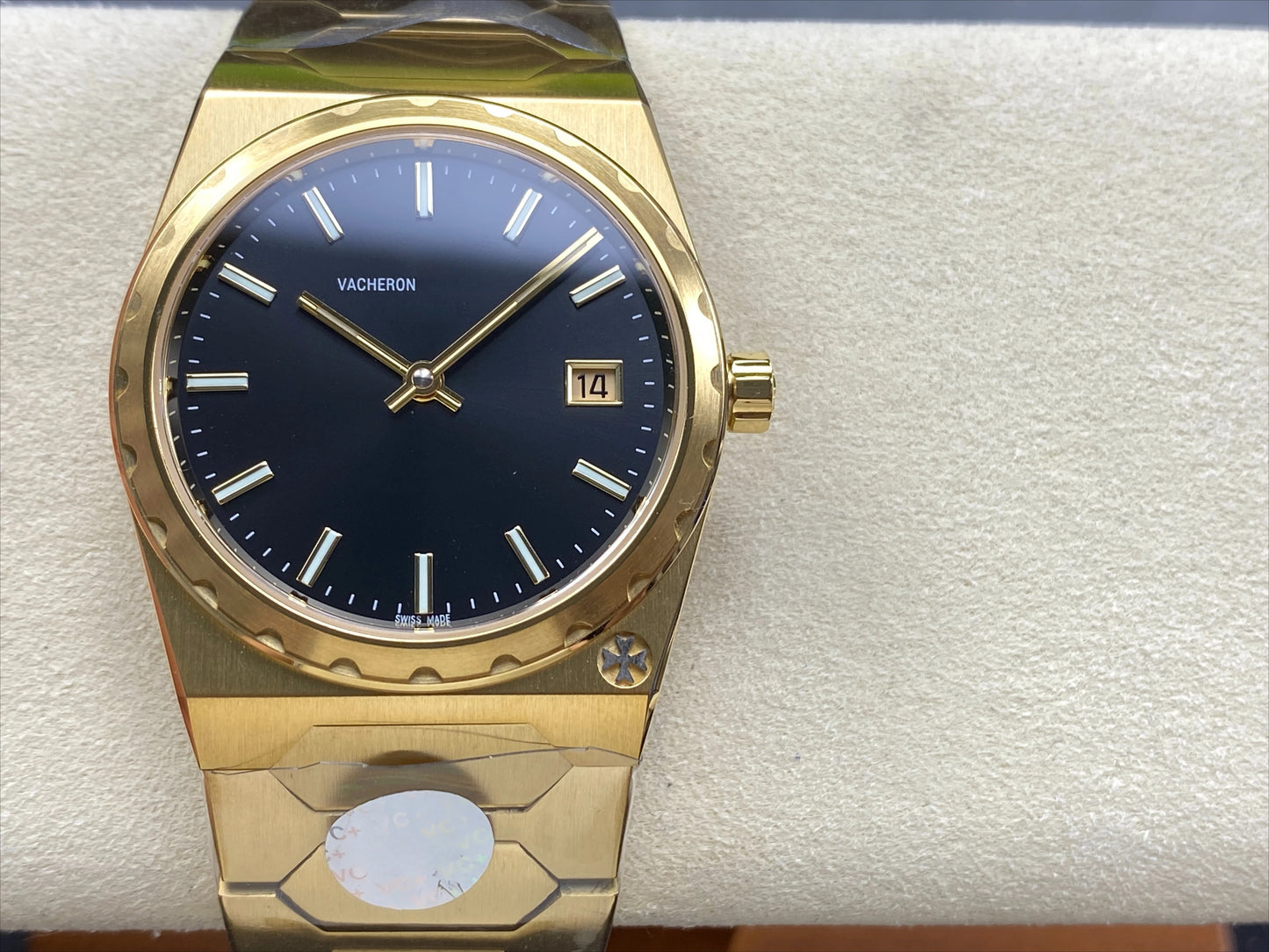 New Top Brand Reissue Watch with Versatile Case and Moon Phase Design for Men